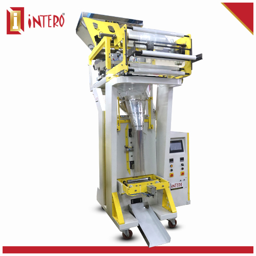 Snacks Pouch Packing Machine